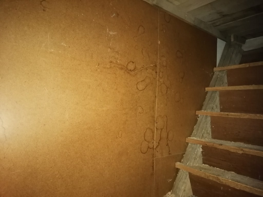 How I Reclaimed Space by Removing a Useless&nbsp;Staircase